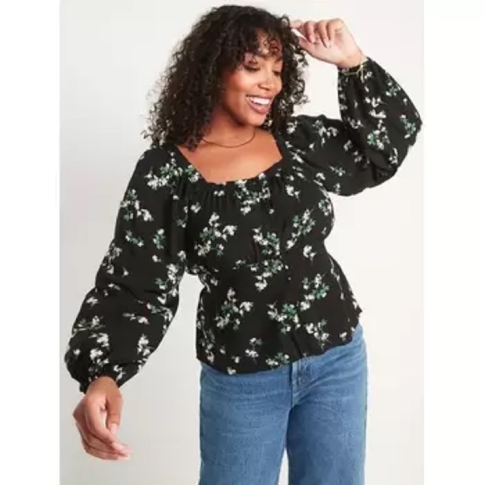 Old Navy Black and White Ruffled Long Sleeve Blouse